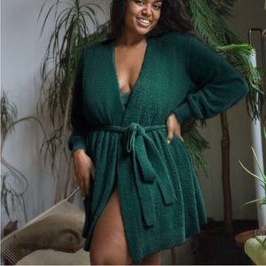 Savage x Fenty Fluff It Up Emerald Robe, Size M/L, EUC